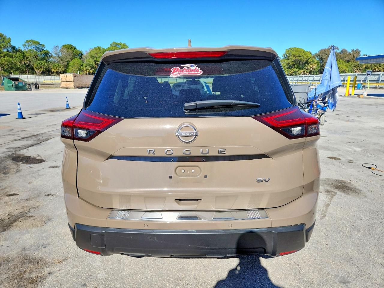 2024 NISSAN ROGUE SV photo 6