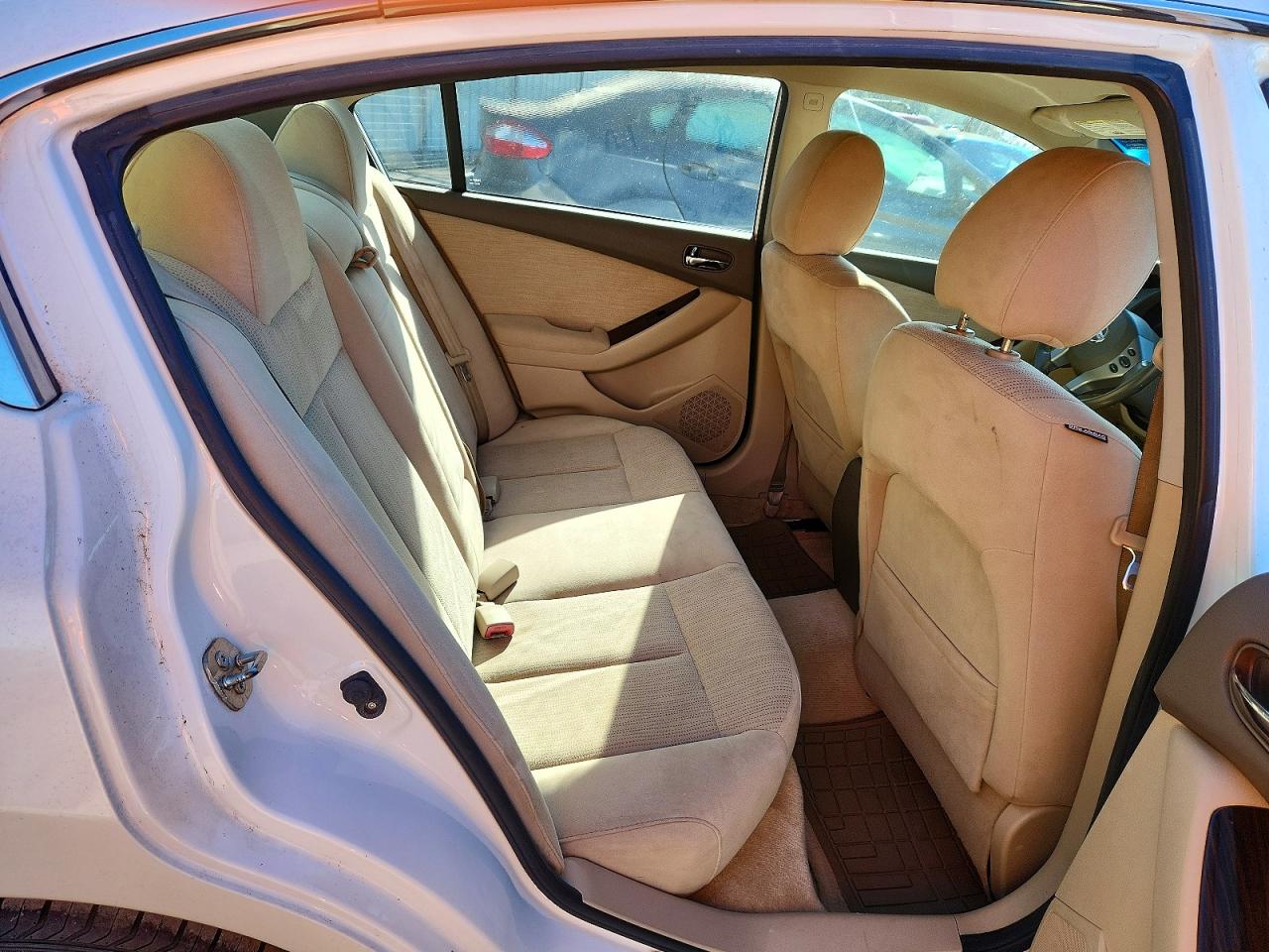 2011 NISSAN ALTIMA BASE photo 10