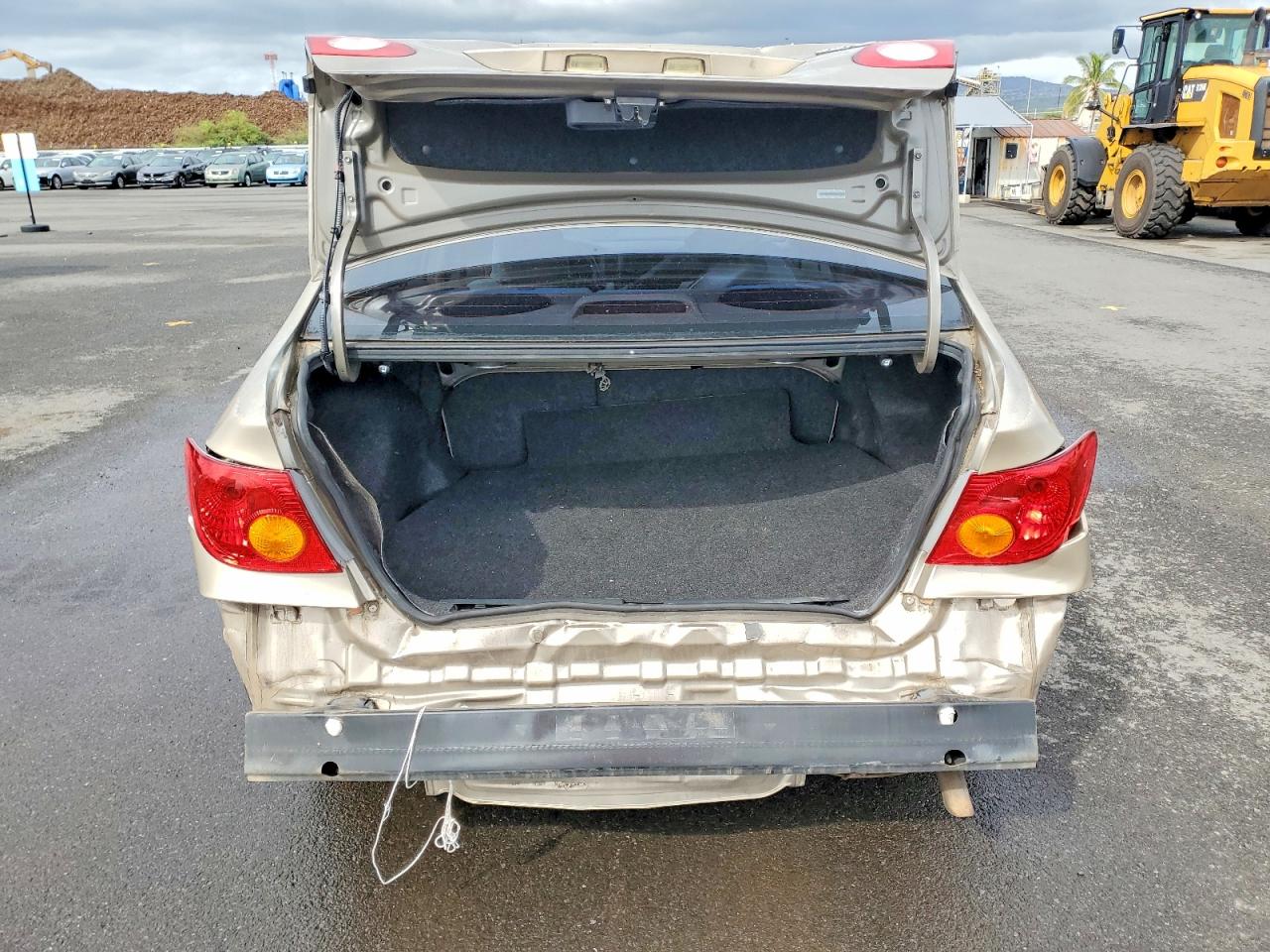 2004 TOYOTA COROLLA CE photo 11