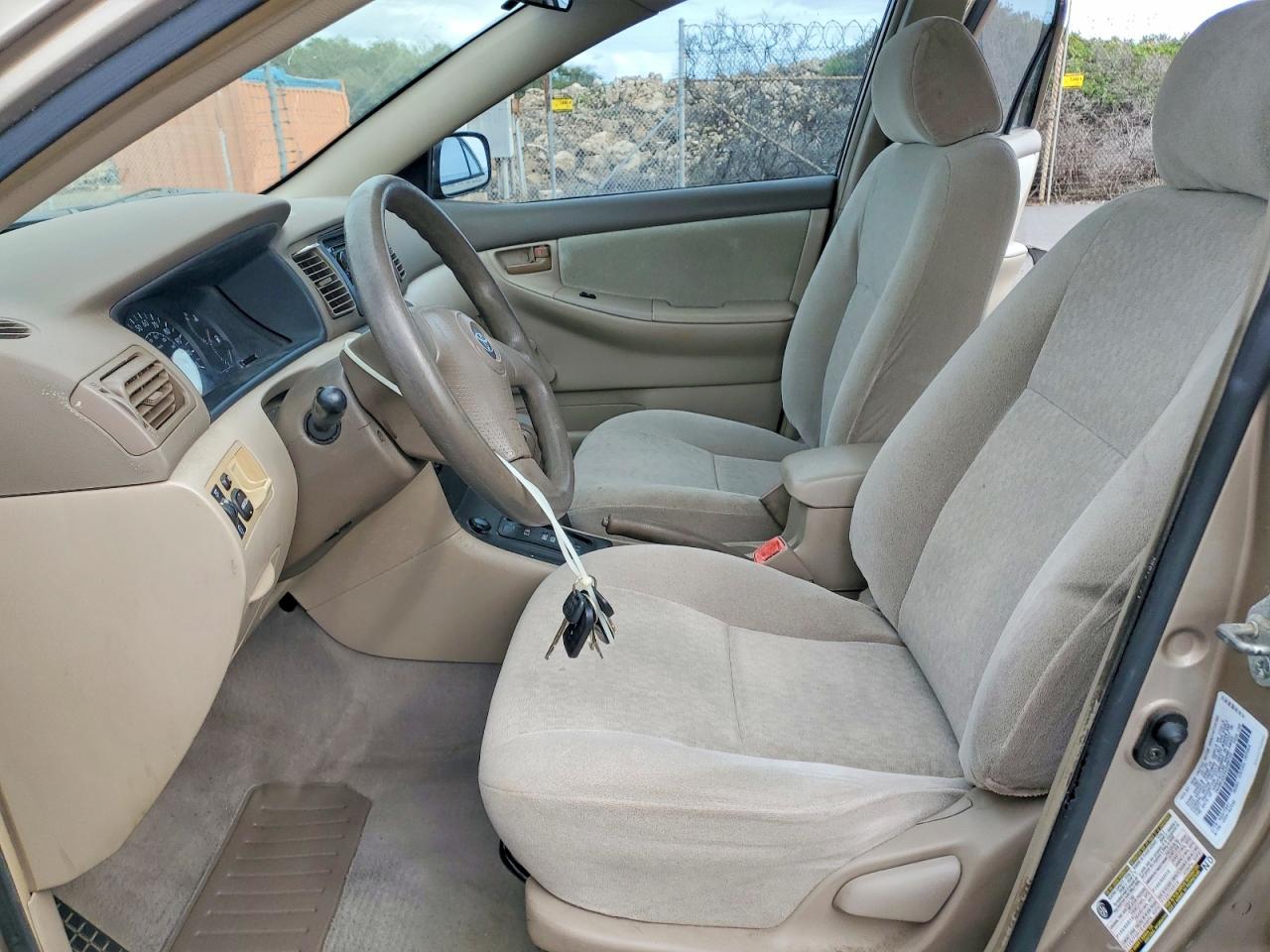 2004 TOYOTA COROLLA CE photo 13