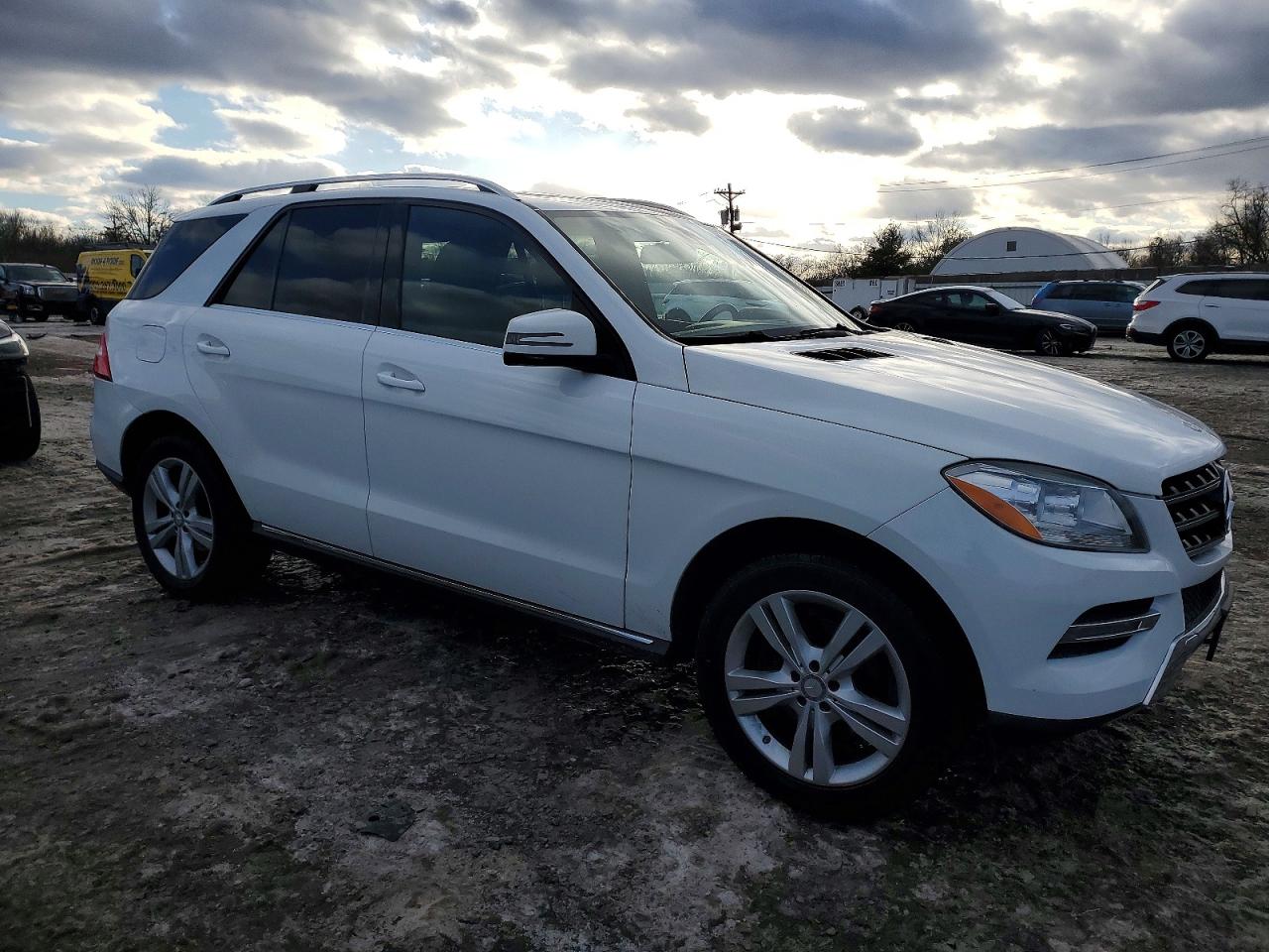2015 MERCEDES-BENZ ML 350 4MATIC photo 4
