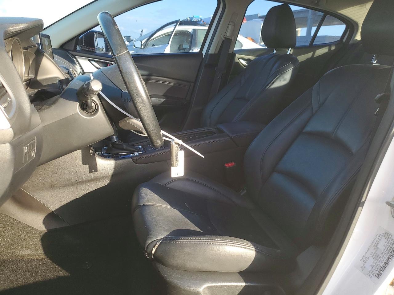 2018 MAZDA 3 TOURING photo 7