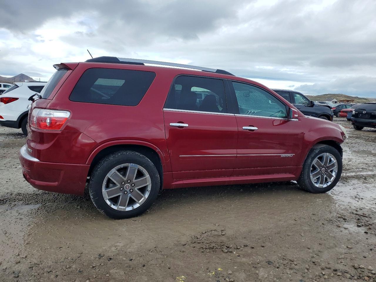 2011 GMC ACADIA DENALI photo 3