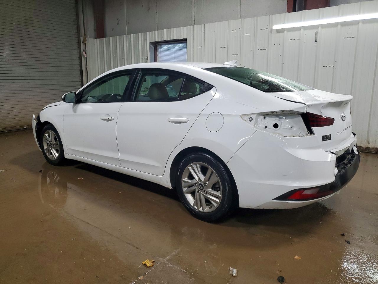2019 HYUNDAI ELANTRA SEL photo 2
