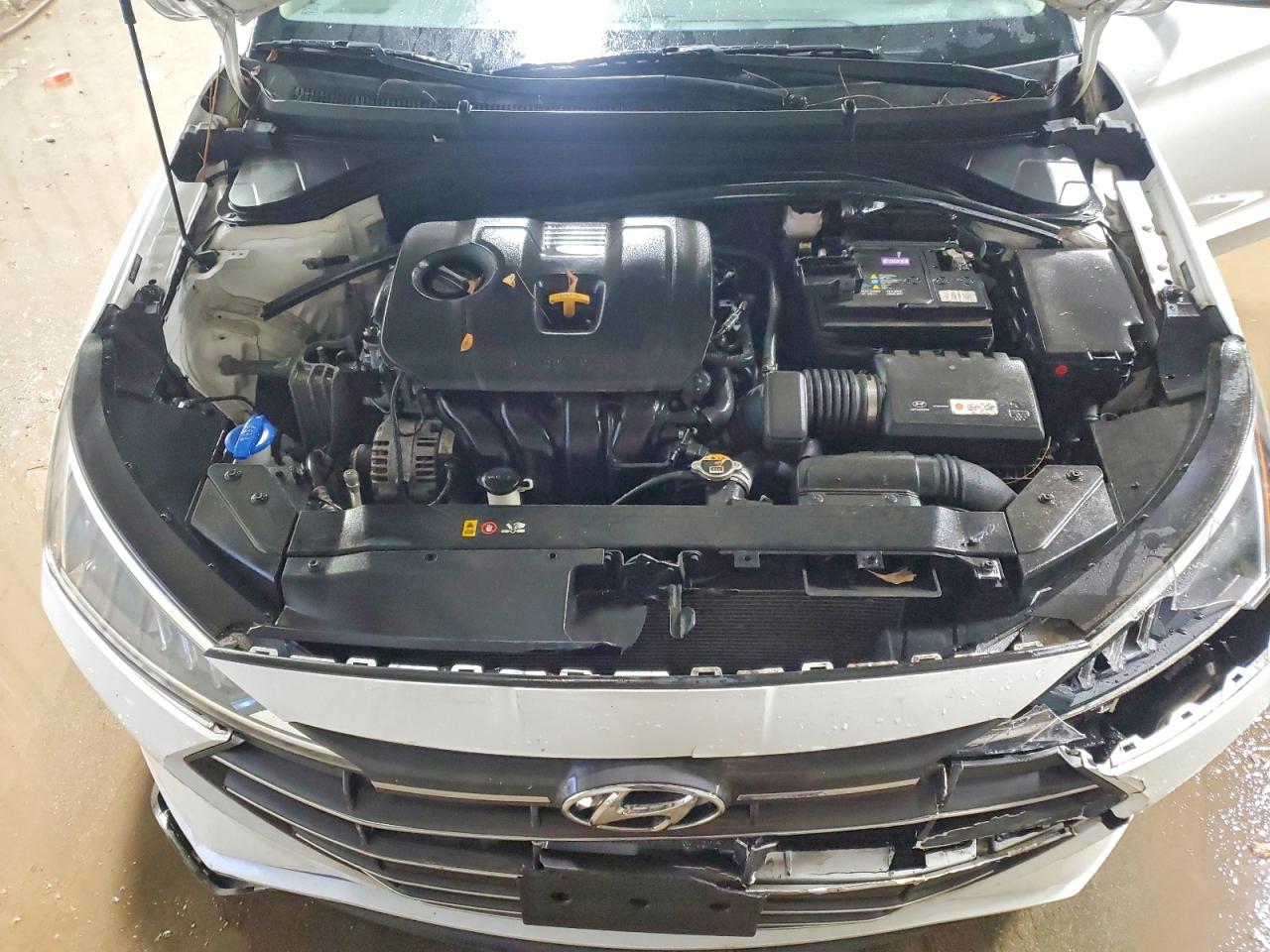 2019 HYUNDAI ELANTRA SEL photo 11