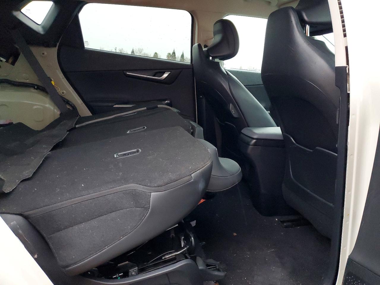 2022 KIA EV6 LIGHT photo 10