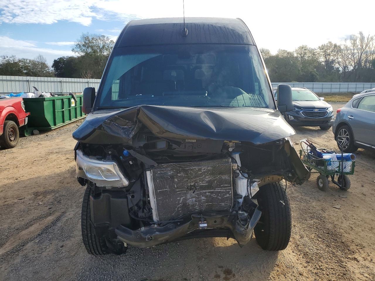 2024 MERCEDES-BENZ SPRINTER 2500 photo 5