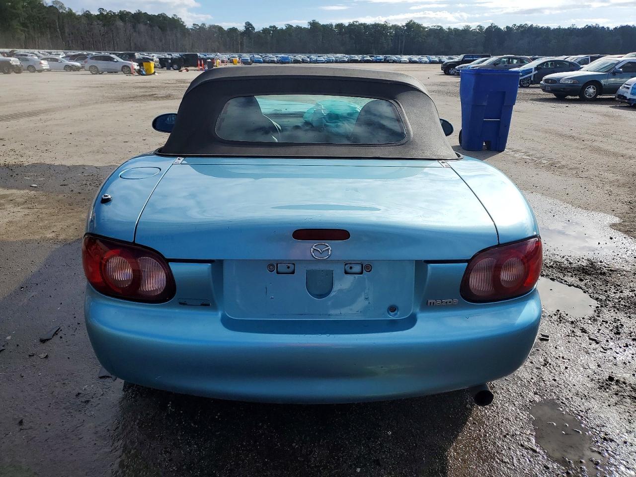 2002 MAZDA MX-5 MIATA BASE photo 16