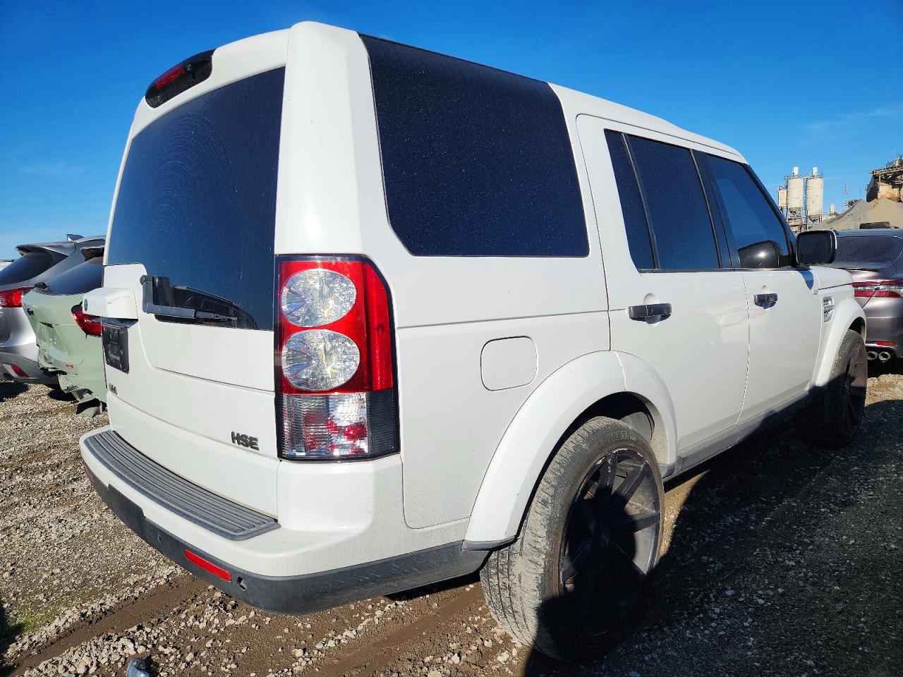 2012 LAND ROVER LR4 HSE photo 3