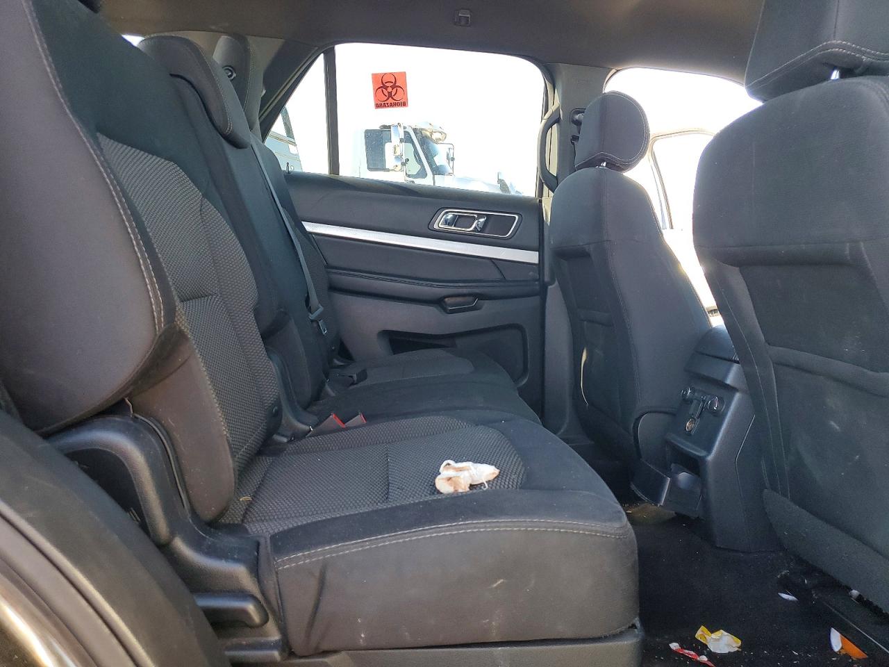2017 FORD EXPLORER XLT photo 10