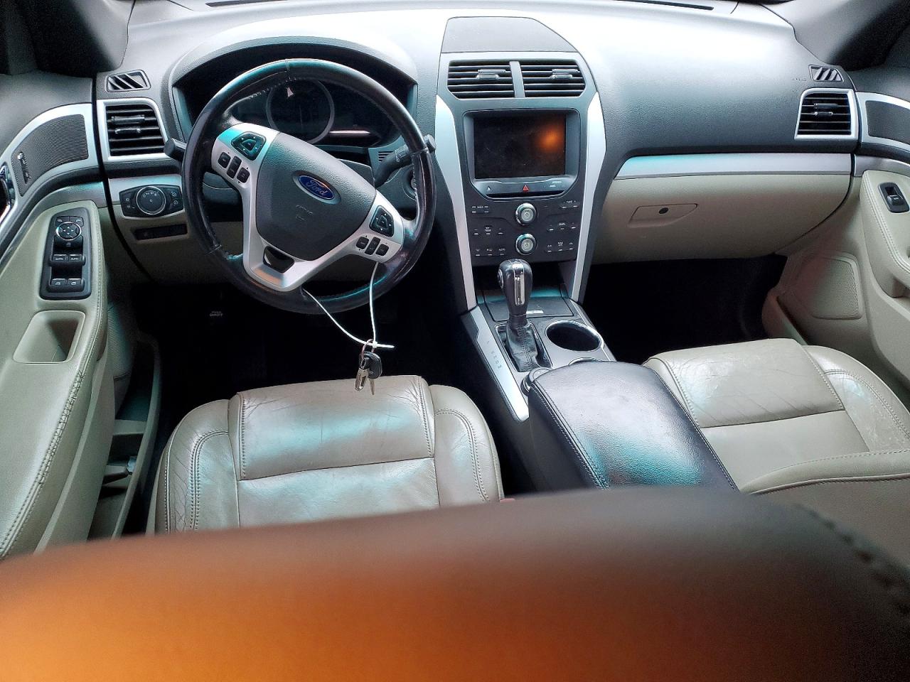 2013 FORD EXPLORER XLT photo 8