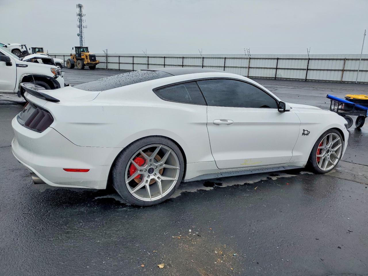 2016 FORD MUSTANG GT photo 5