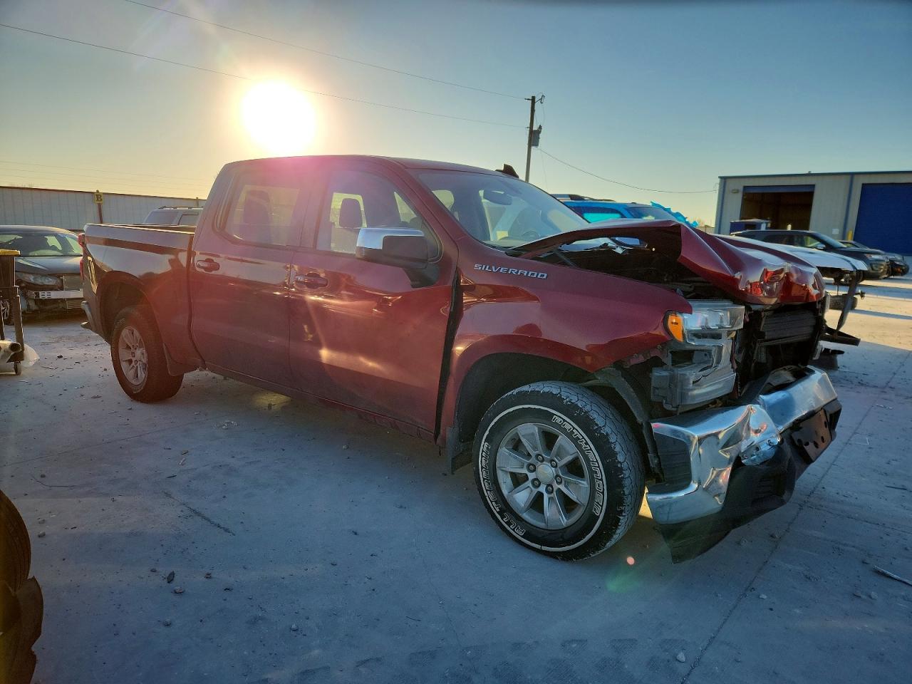2019 CHEVROLET SILVERADO C1500 LT photo 4