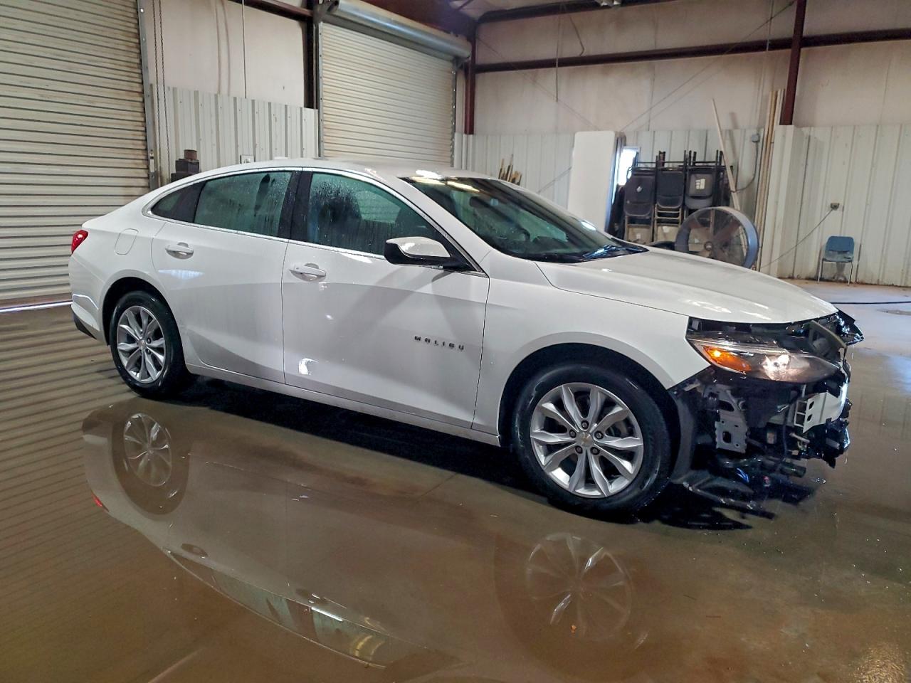 2025 CHEVROLET MALIBU LT photo 4
