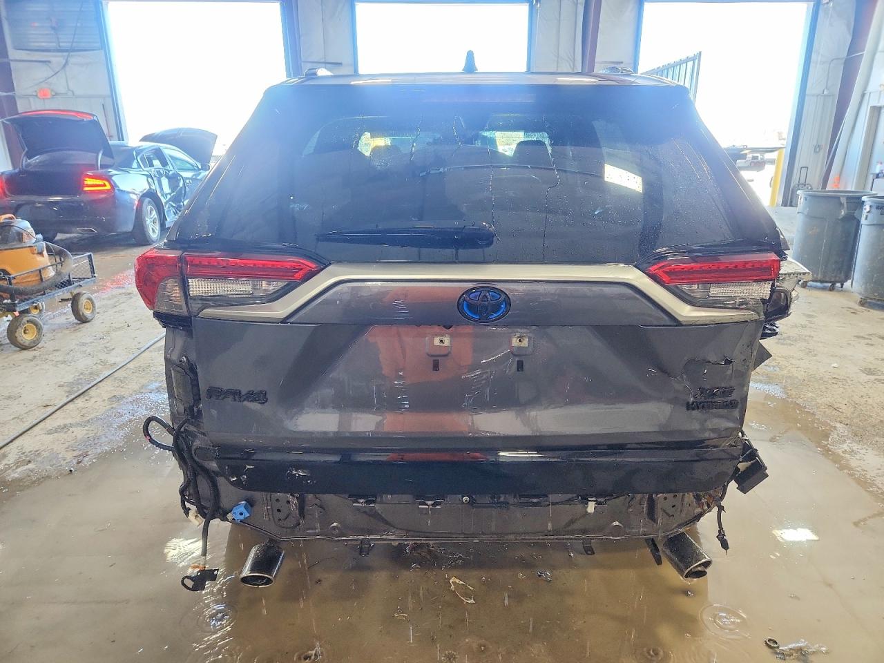 2024 TOYOTA RAV4 XSE photo 6