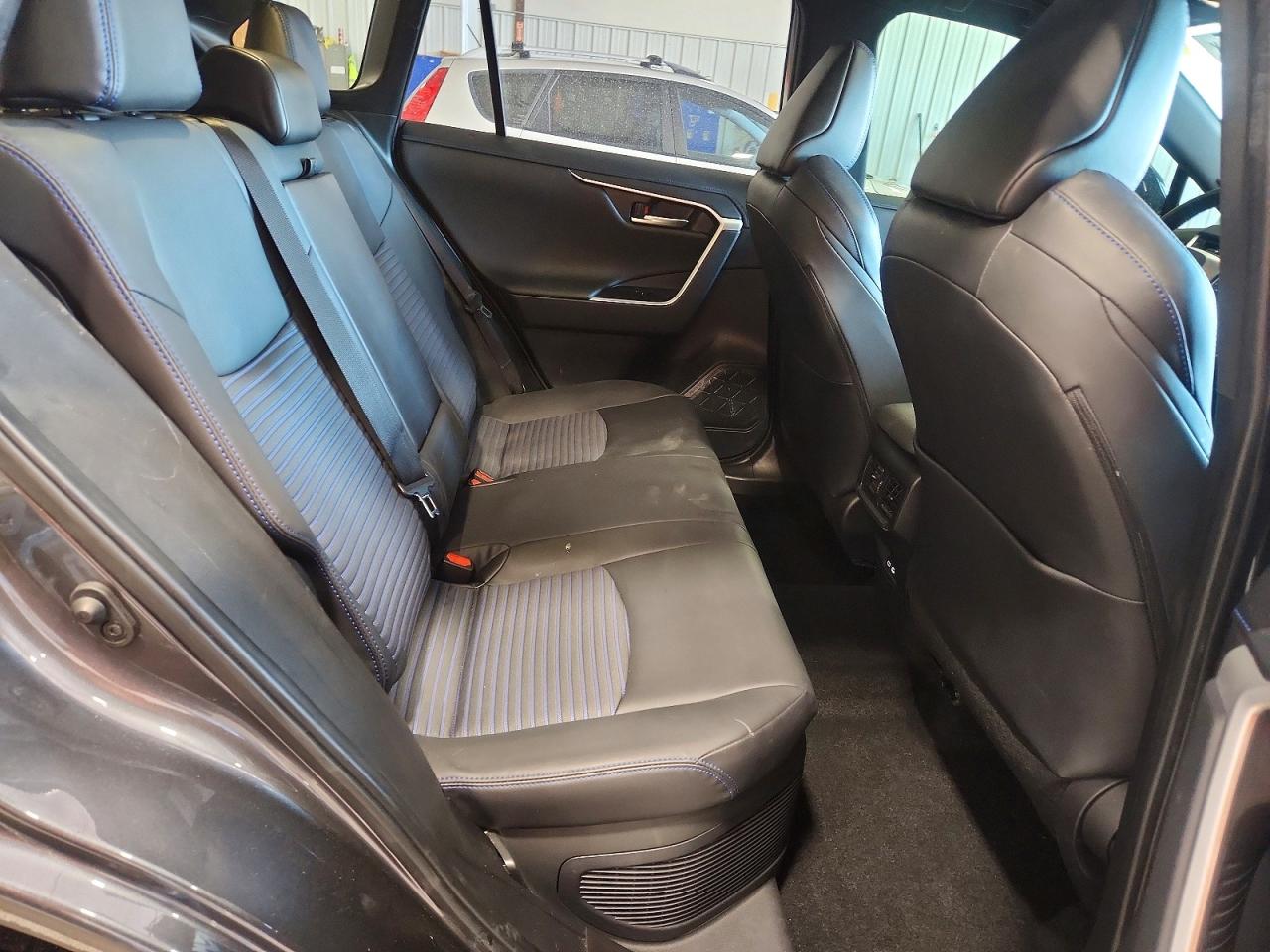 2024 TOYOTA RAV4 XSE photo 10
