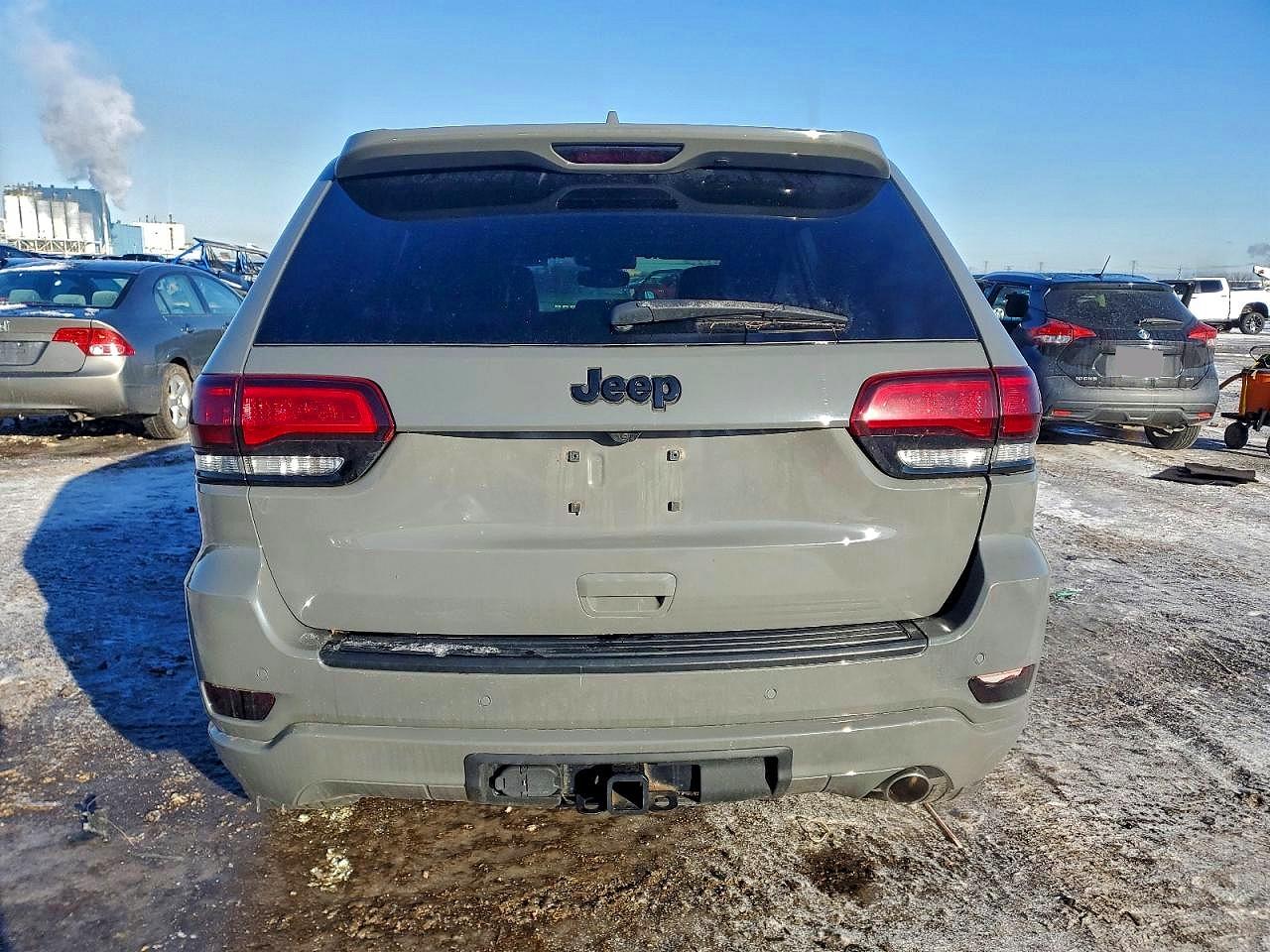 2019 JEEP GRAND CHEROKEE LAREDO photo 6