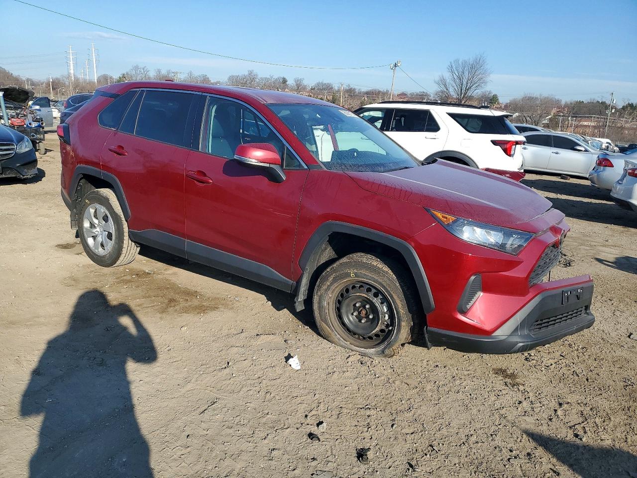 2022 TOYOTA RAV4 LE photo 4