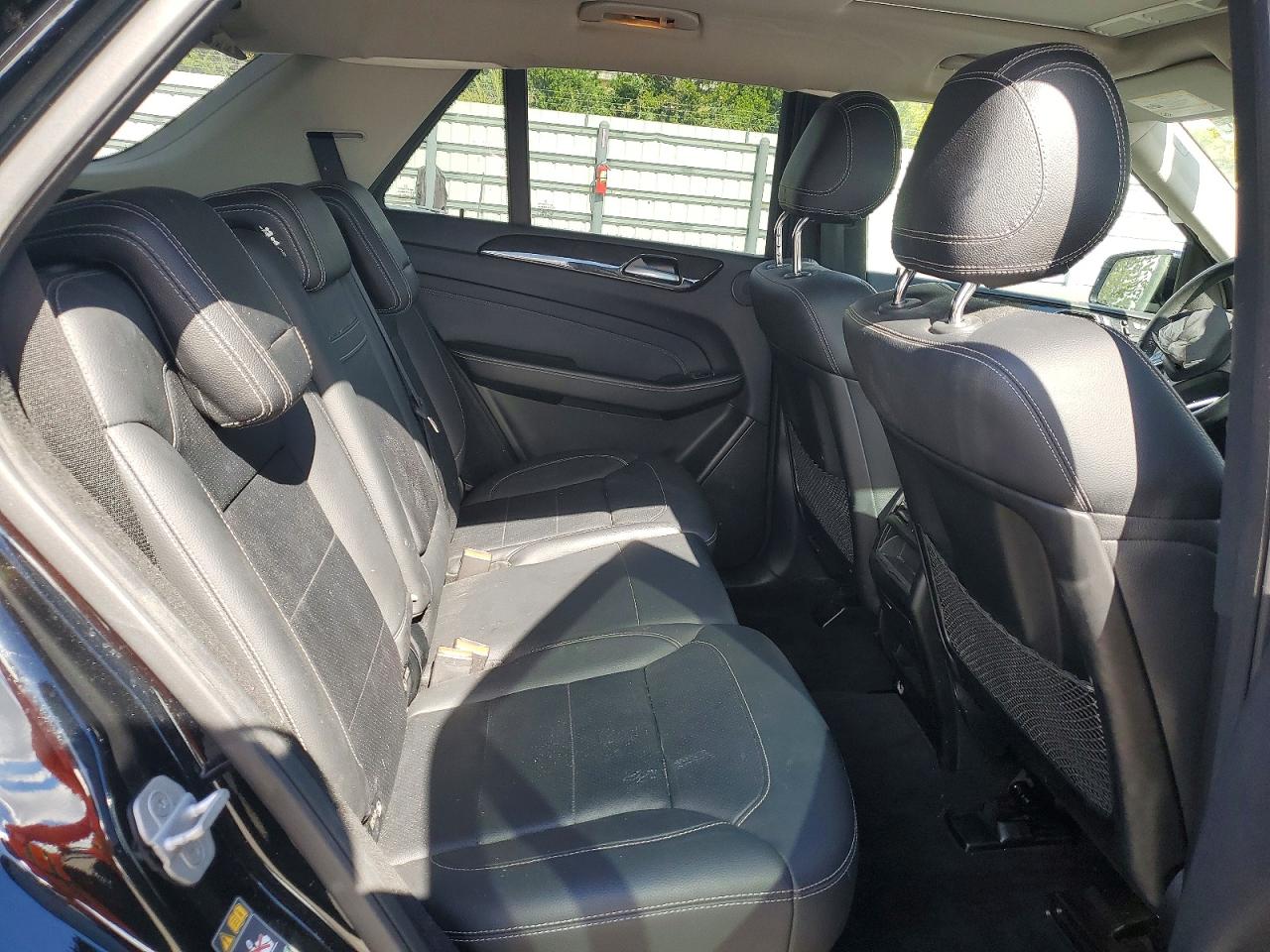 2015 MERCEDES-BENZ ML 350 4MATIC photo 11