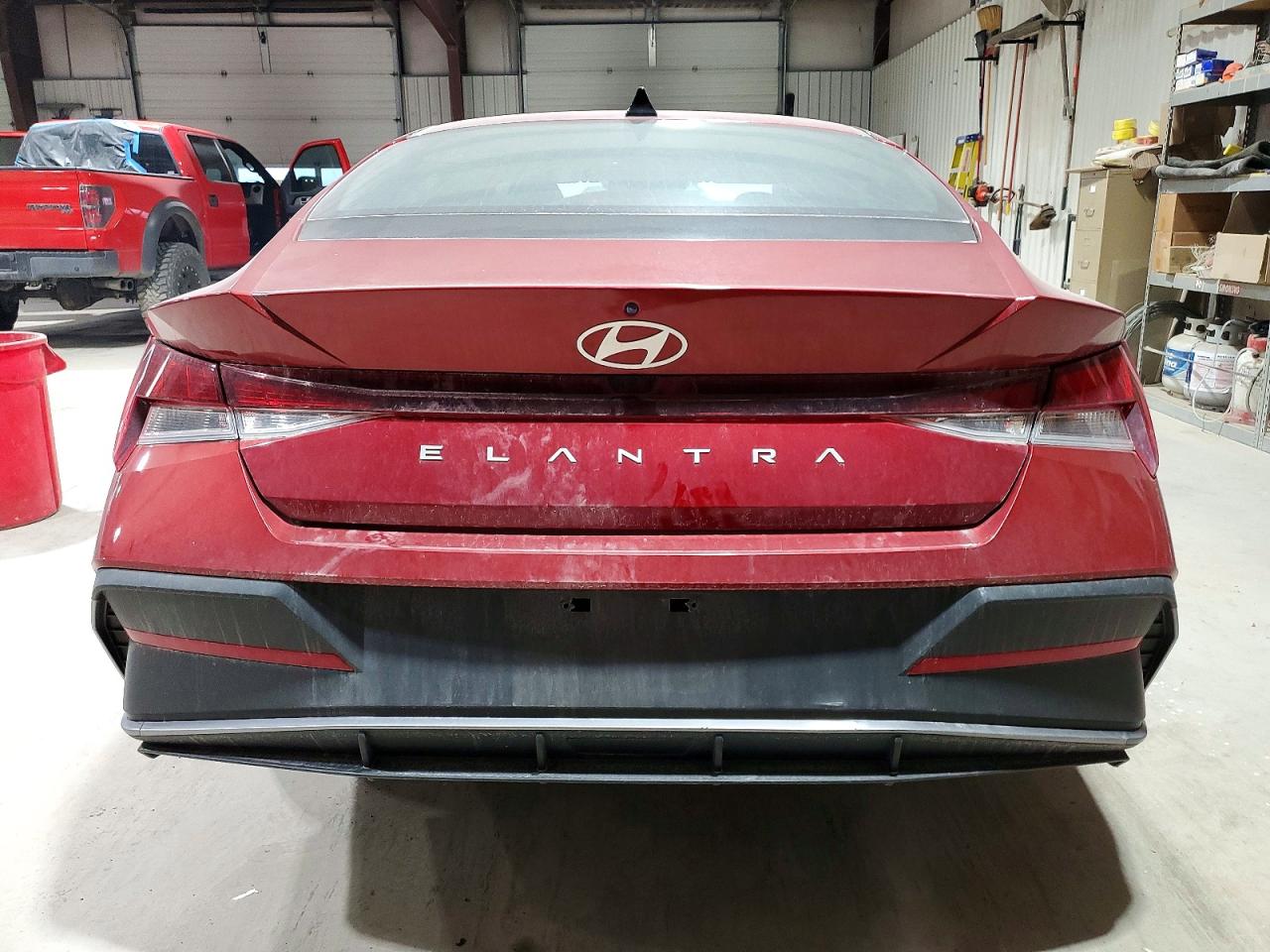 2024 HYUNDAI ELANTRA SEL photo 6