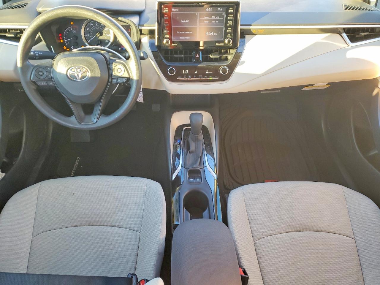 2021 TOYOTA COROLLA LE photo 8