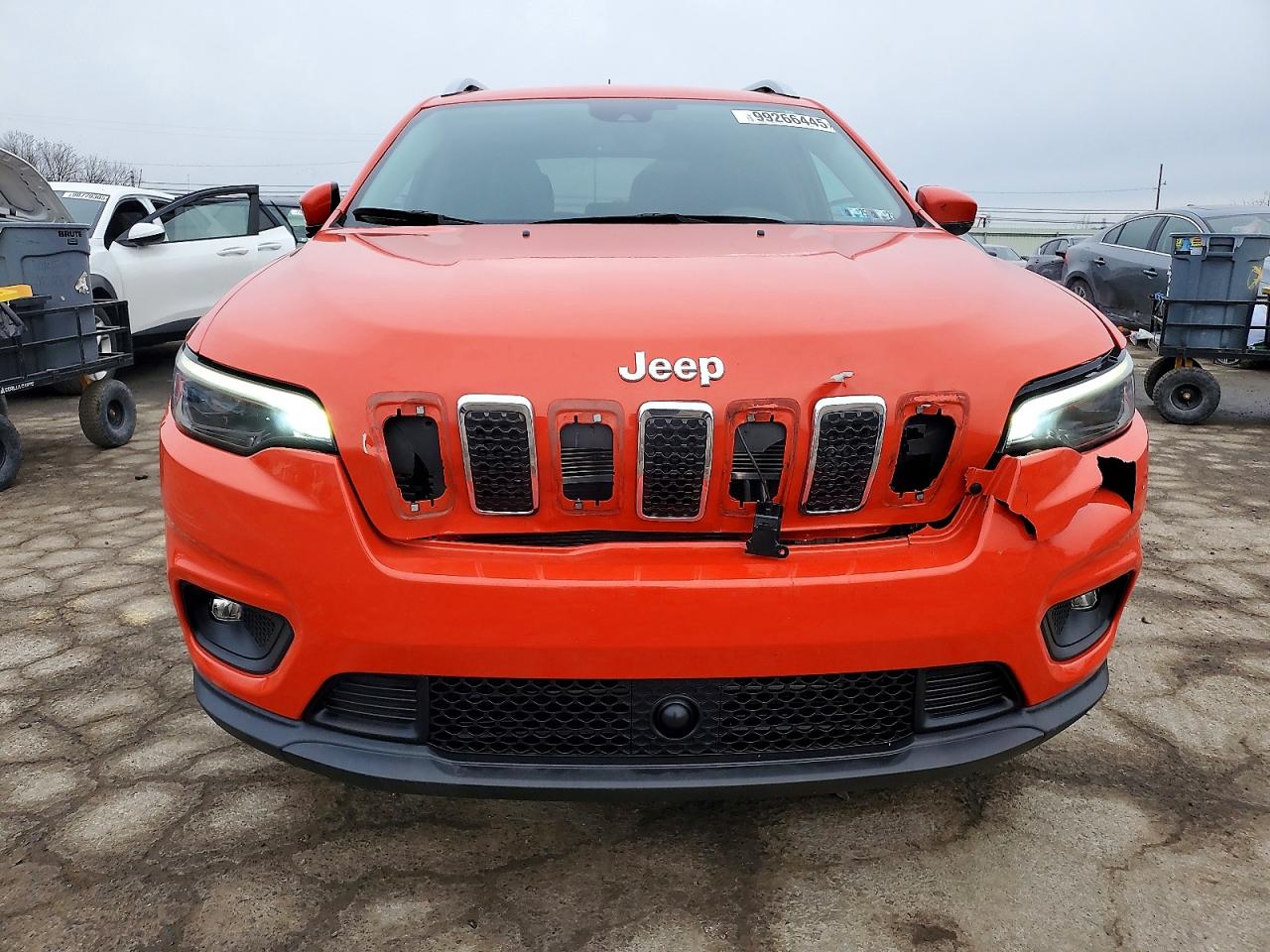 2021 JEEP CHEROKEE LATITUDE LUX photo 5