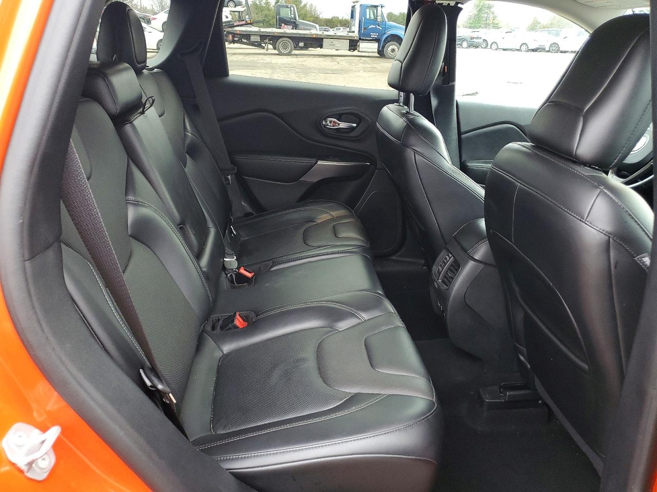 2021 JEEP CHEROKEE LATITUDE LUX photo 11
