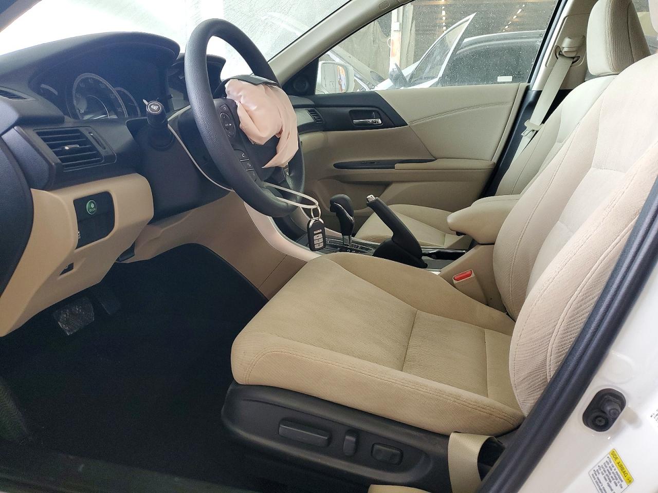 2015 HONDA ACCORD EX photo 25