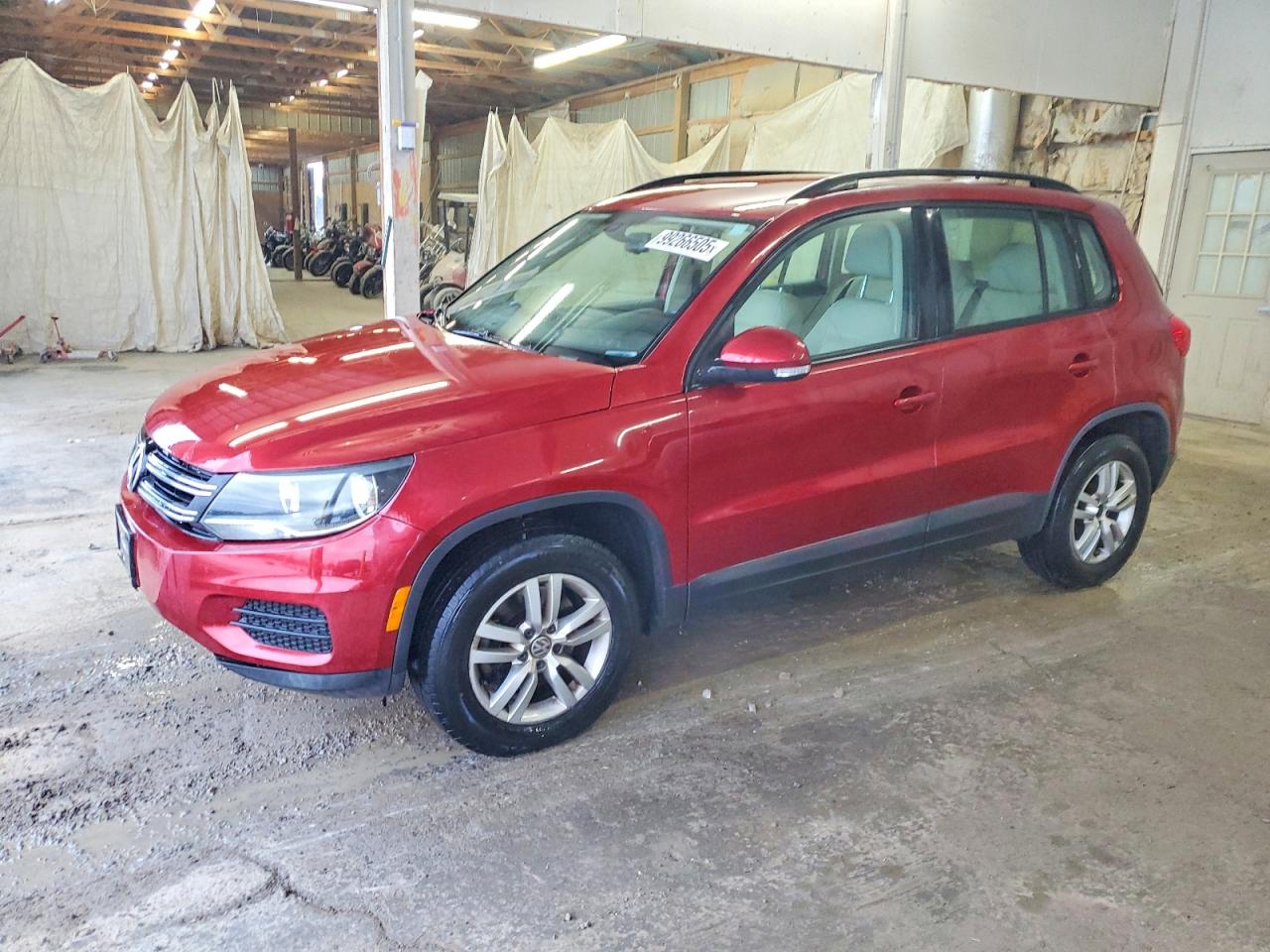 2016 VOLKSWAGEN TIGUAN