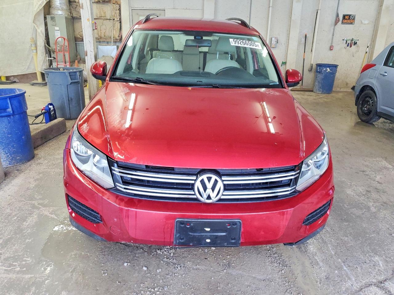 2016 VOLKSWAGEN TIGUAN S photo 5