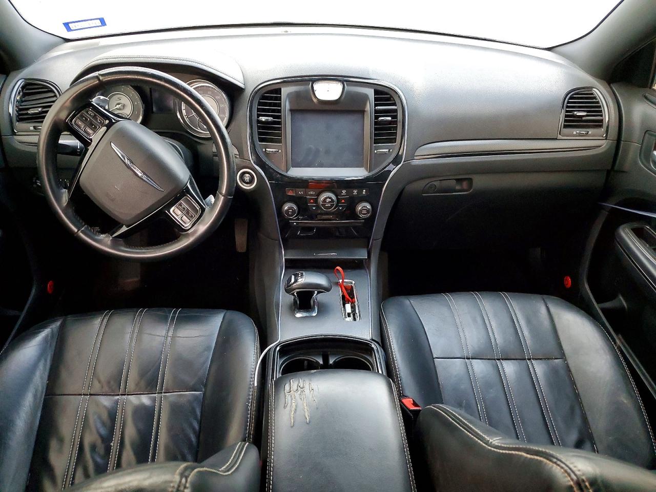 2014 CHRYSLER 300 S photo 8