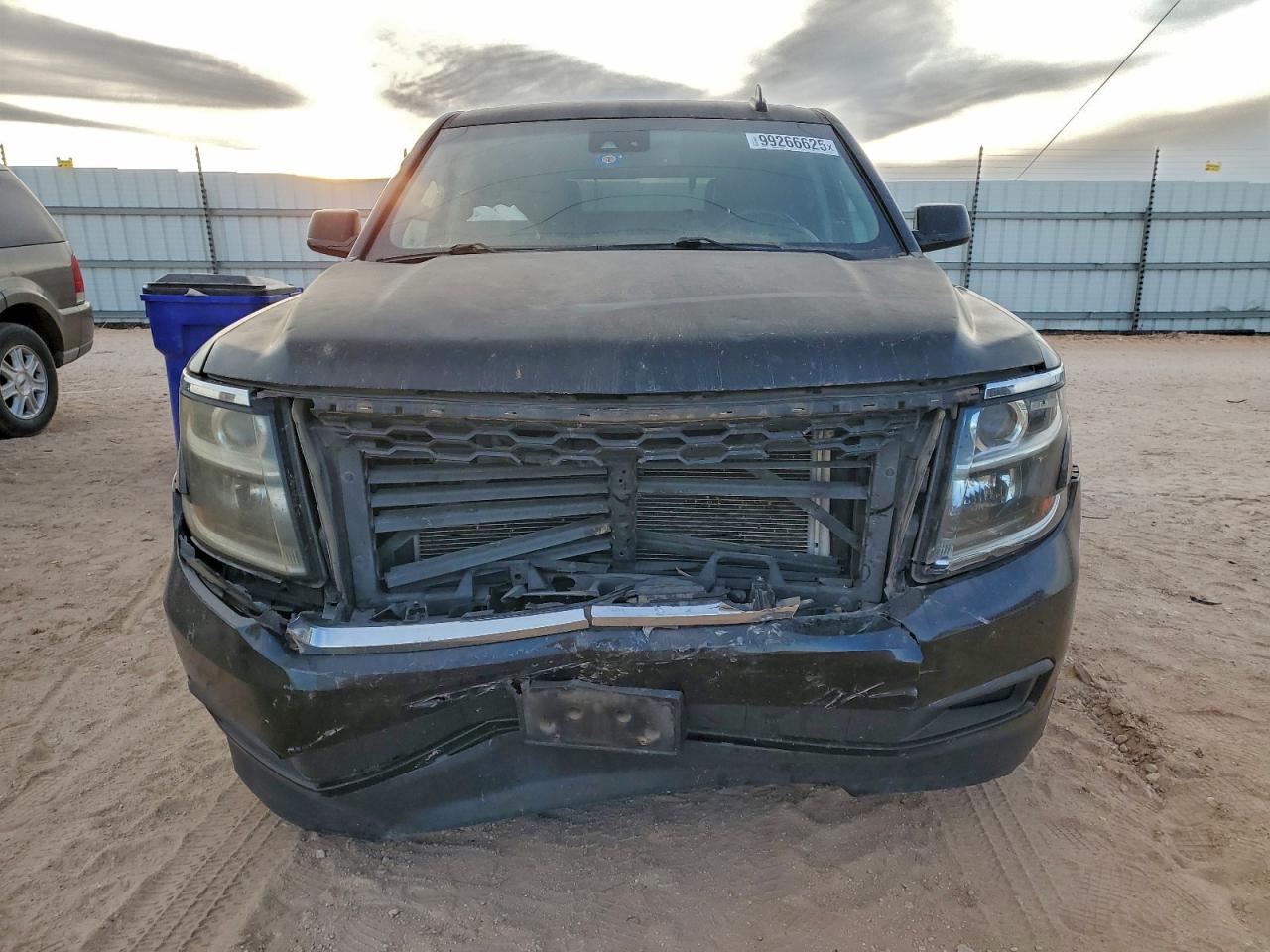 2017 CHEVROLET TAHOE C1500 LT photo 5