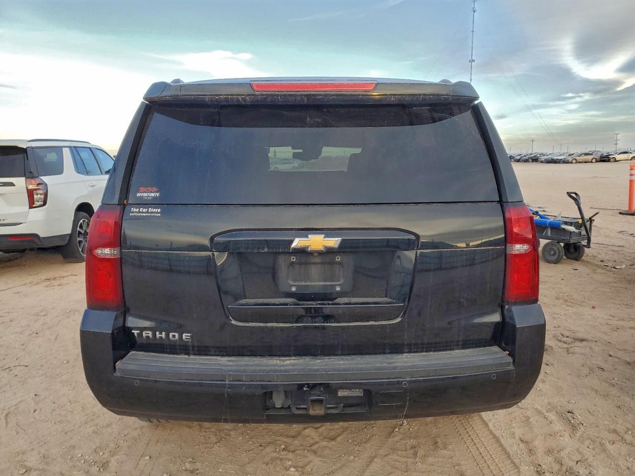 2017 CHEVROLET TAHOE C1500 LT photo 6