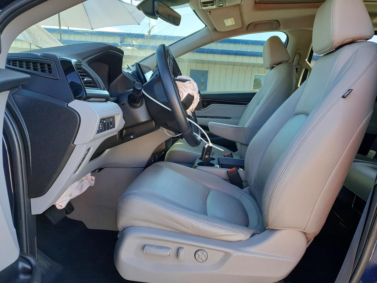 2023 HONDA ODYSSEY TOURING photo 7