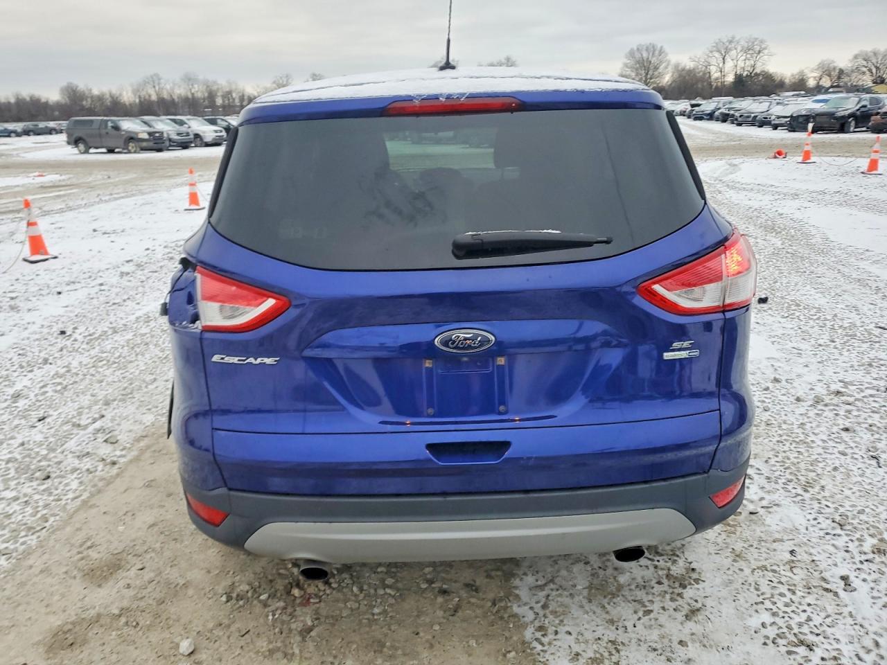 2016 FORD ESCAPE SE photo 6