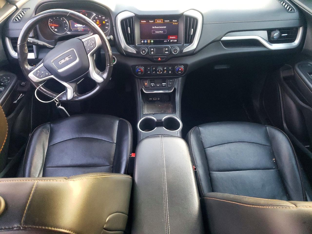 2019 GMC TERRAIN SLT photo 8