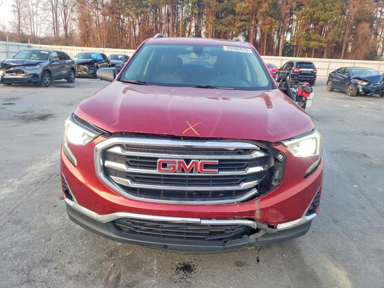 2019 GMC TERRAIN SLT photo 5
