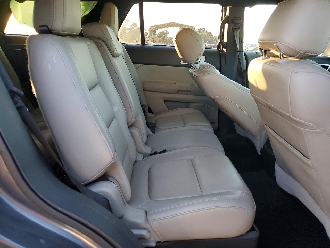 2014 FORD EXPLORER XLT photo 11