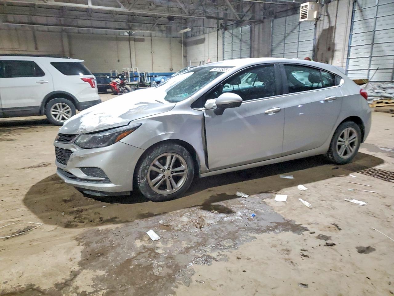 2017 CHEVROLET CRUZE