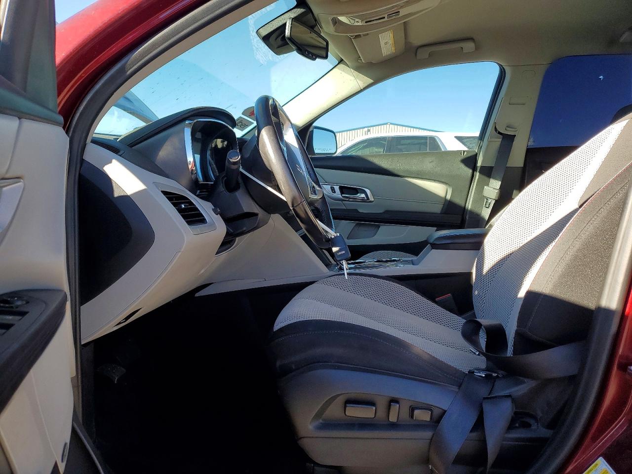 2017 GMC TERRAIN SLE photo 13
