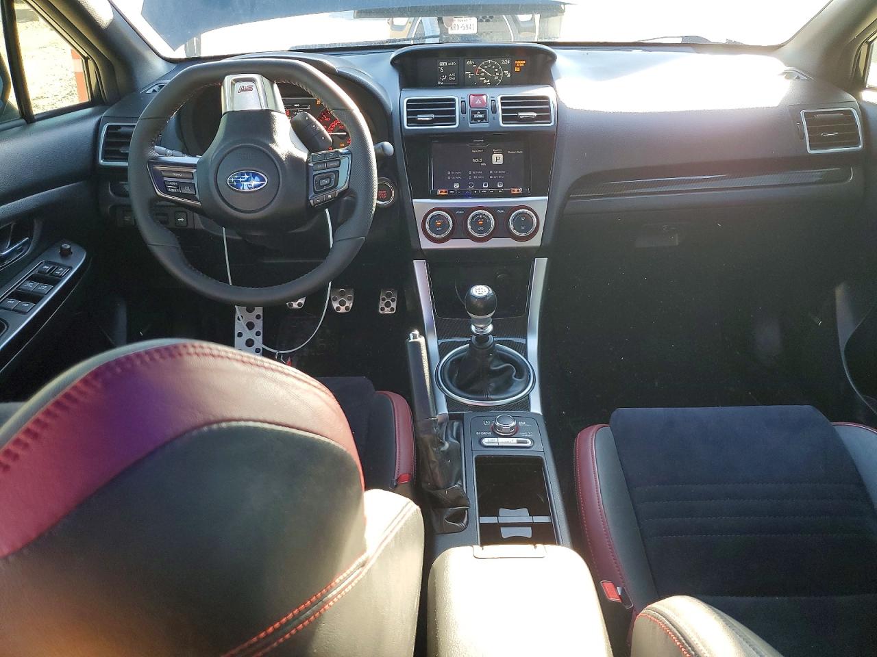 2017 SUBARU WRX STI photo 8