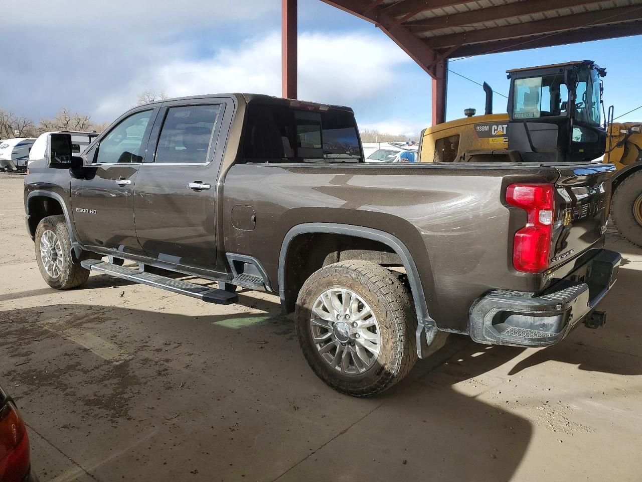 2020 CHEVROLET SILVERADO K2500 HIGH COUNTRY photo 2
