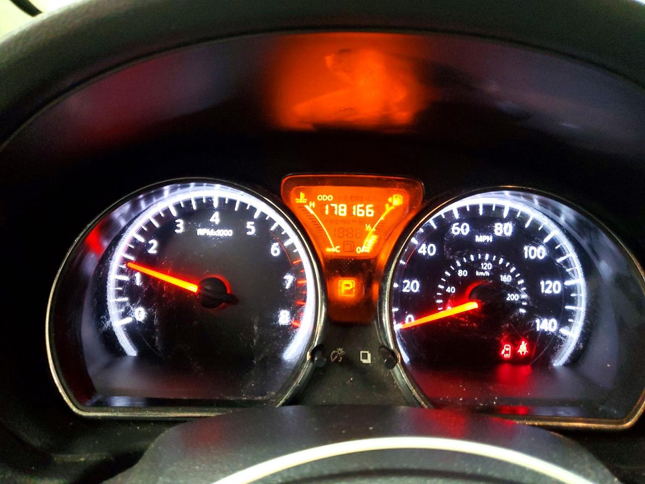 2014 NISSAN VERSA NOTE S photo 9