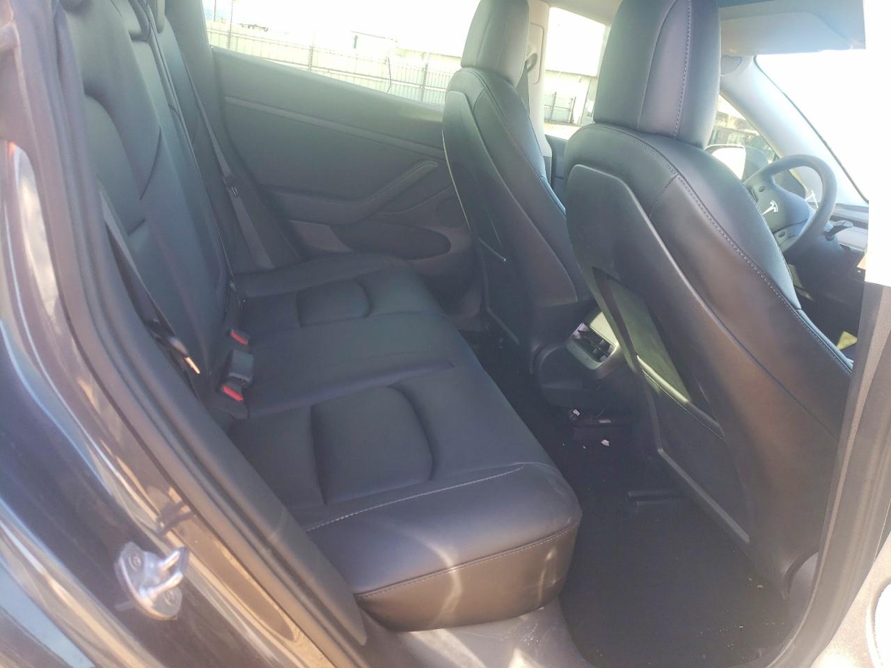 2022 TESLA MODEL 3 photo 10
