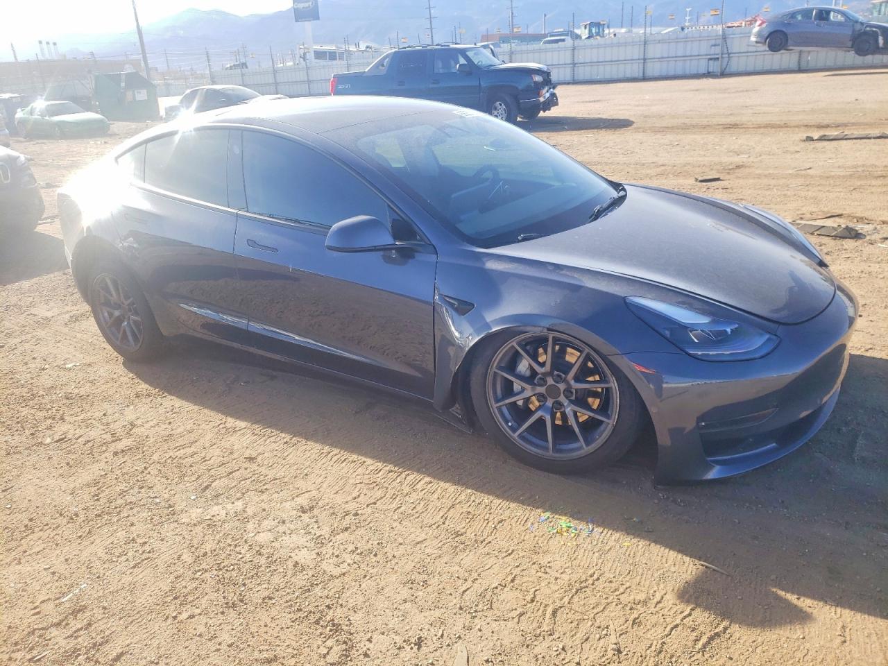 2022 TESLA MODEL 3 photo 4