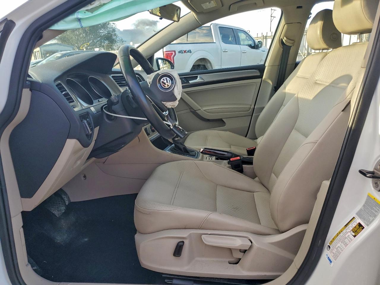 2015 VOLKSWAGEN GOLF SPORTWAGEN TDI S photo 7