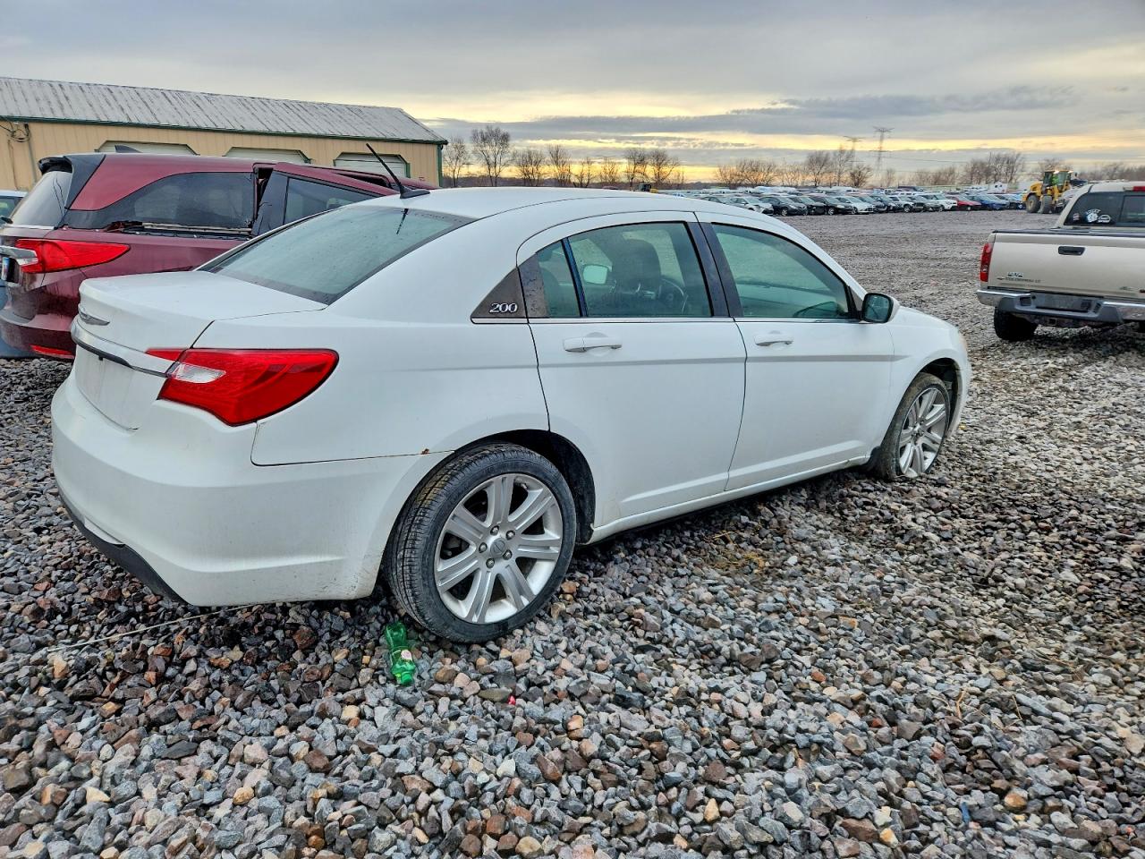 2013 CHRYSLER 200 TOURING photo 5