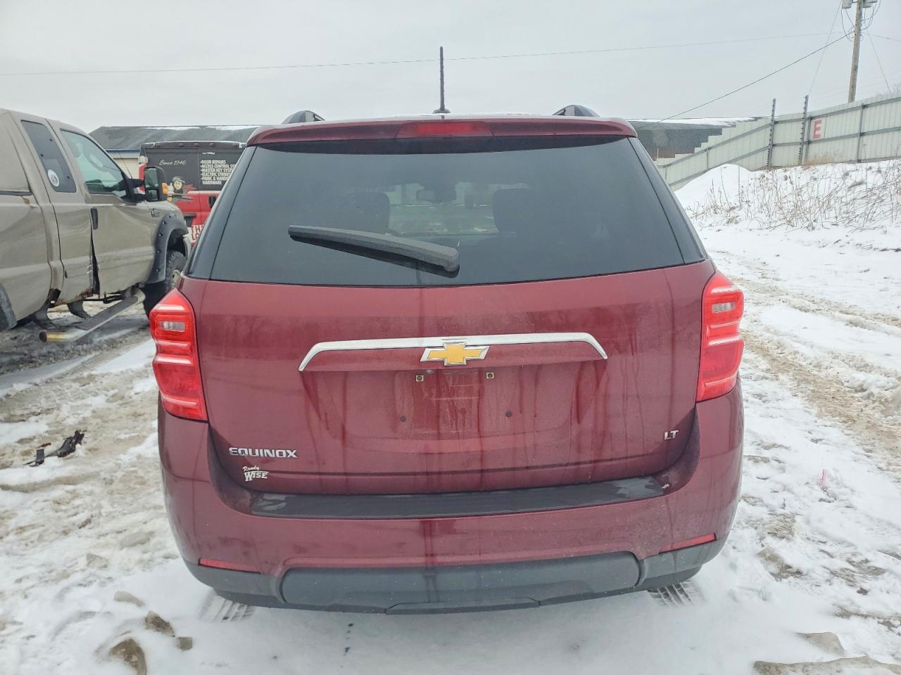 2017 CHEVROLET EQUINOX LT photo 6