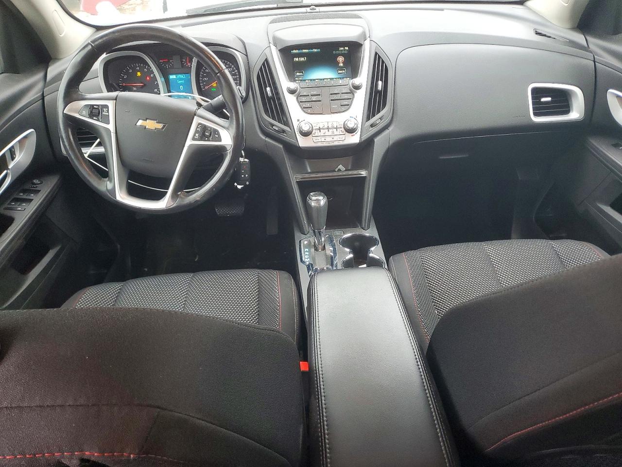 2017 CHEVROLET EQUINOX LT photo 8