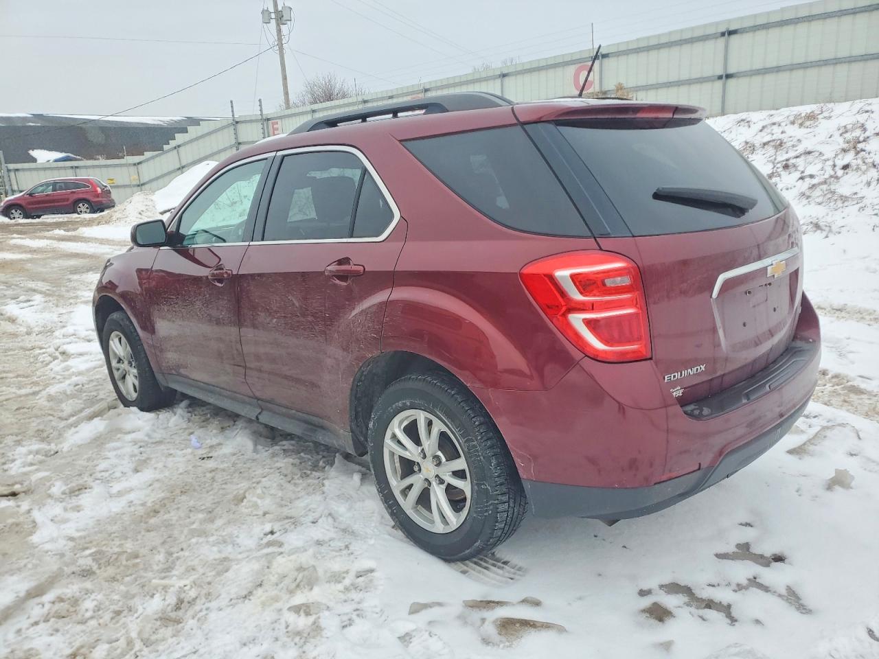 2017 CHEVROLET EQUINOX LT photo 2